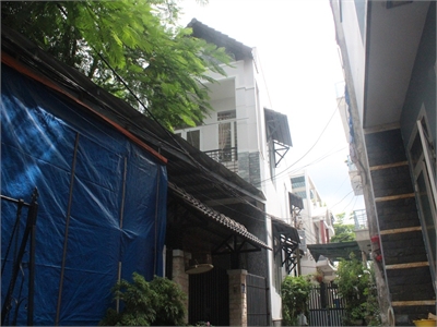 Bán nhà phố gần UBND phường Thạnh Mỹ Lợi, Quận 2.