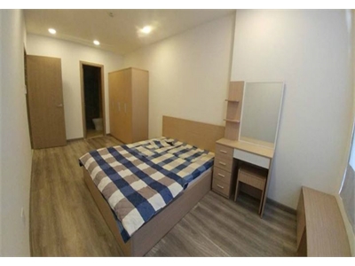 Cho thuê căn hộ 2 phòng ngủ lầu cao Riva Park Quận 4